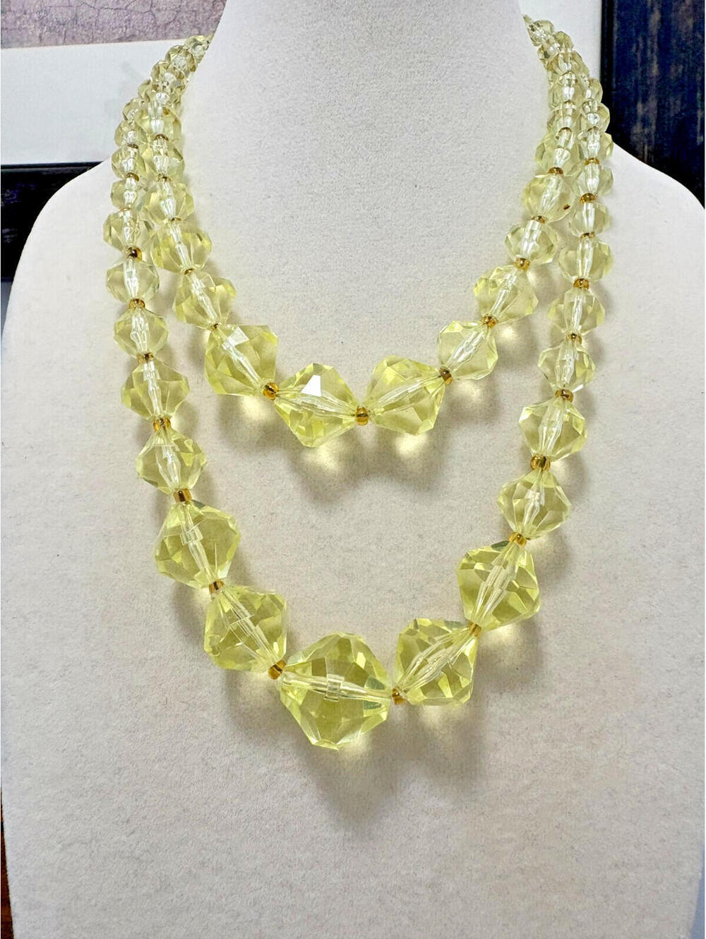 Vintage West Germany Faceted Two Strand Lucite Graduated Bead Yellow Necklace
